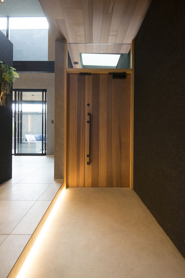 ビーライフ 一級建築士事務所 【奈良県/4000万円～】斬新で快適なラグジュアリー＆ホテルライクな間取設計 高級で豊かな時間を過ごす豪邸の建築実例画像9