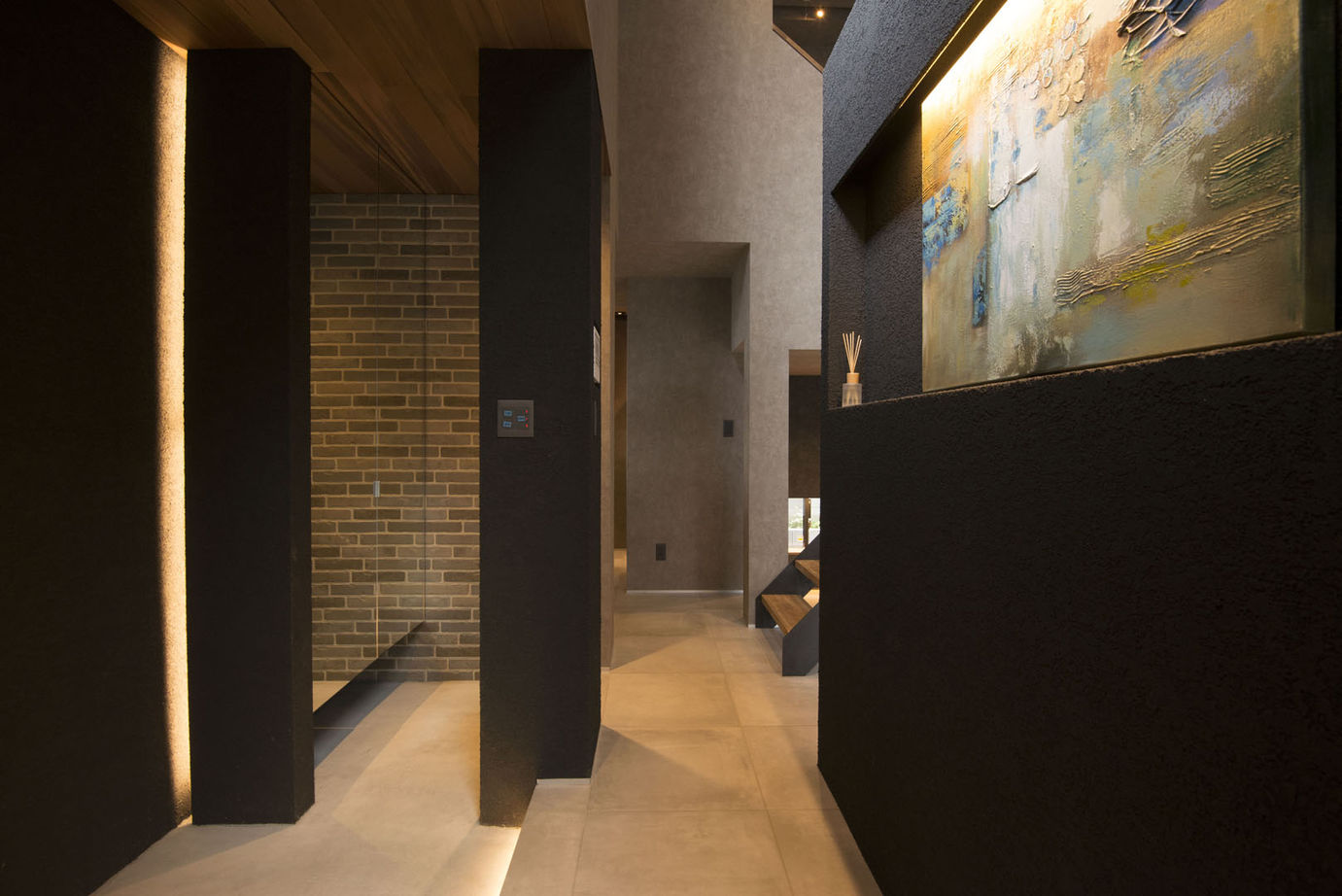 ビーライフ 一級建築士事務所 【奈良県/4000万円～】斬新で快適なラグジュアリー＆ホテルライクな間取設計 高級で豊かな時間を過ごす豪邸の建築実例画像10