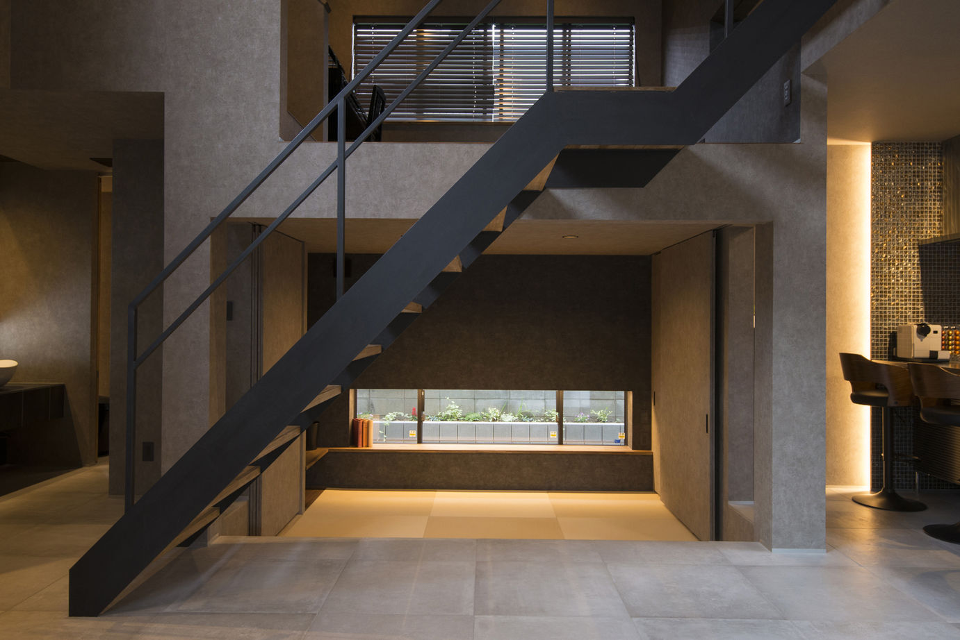 ビーライフ 一級建築士事務所 【奈良県/4000万円～】斬新で快適なラグジュアリー＆ホテルライクな間取設計 高級で豊かな時間を過ごす豪邸の建築実例画像12