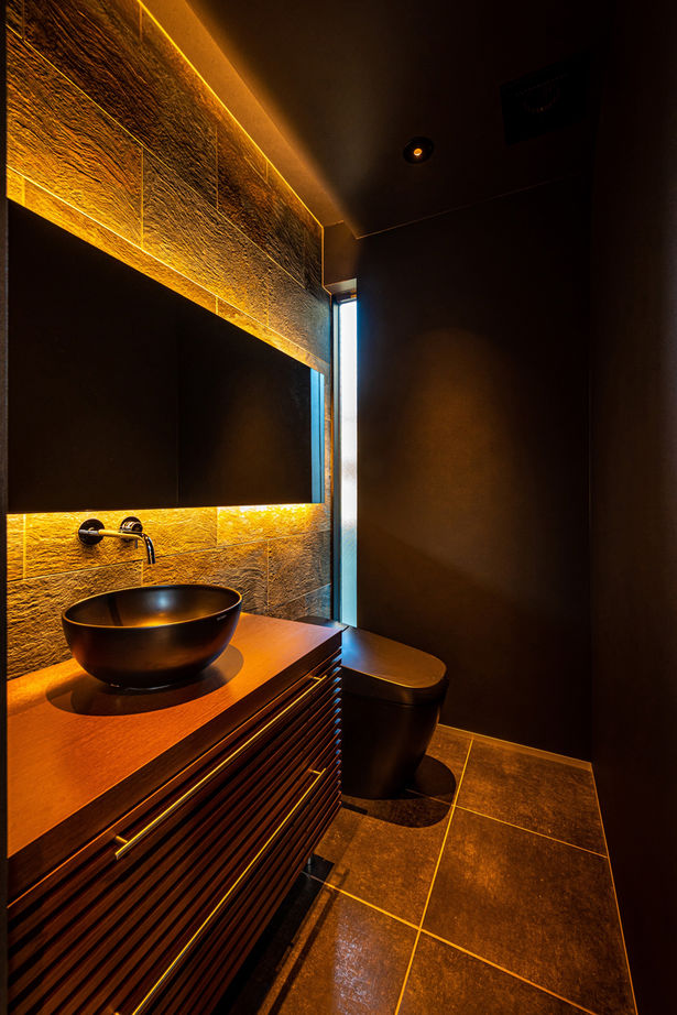 ビーライフ 一級建築士事務所 【奈良県/3000万円台/ホテルライク/高級】間接照明がオシャレな豪邸 大胆な空間と間取り設計で夢をカタチにの建築実例画像10