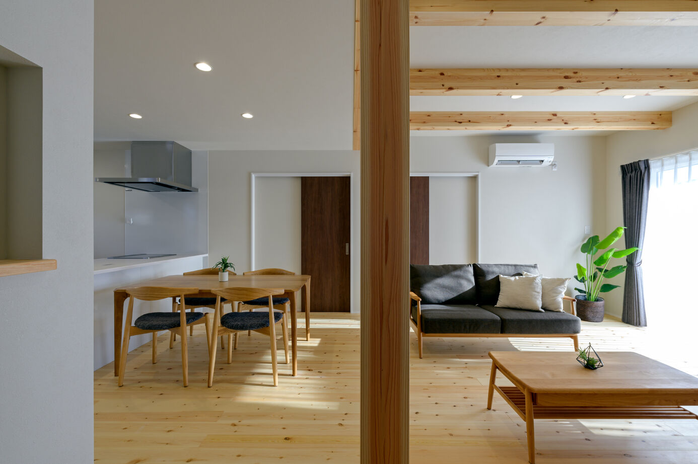 湯本工務店 【二世帯住宅/2LDK+3LDK/52.35坪/4000万円台】ふたつの暮らしが豊かに広がる家の建築実例画像5