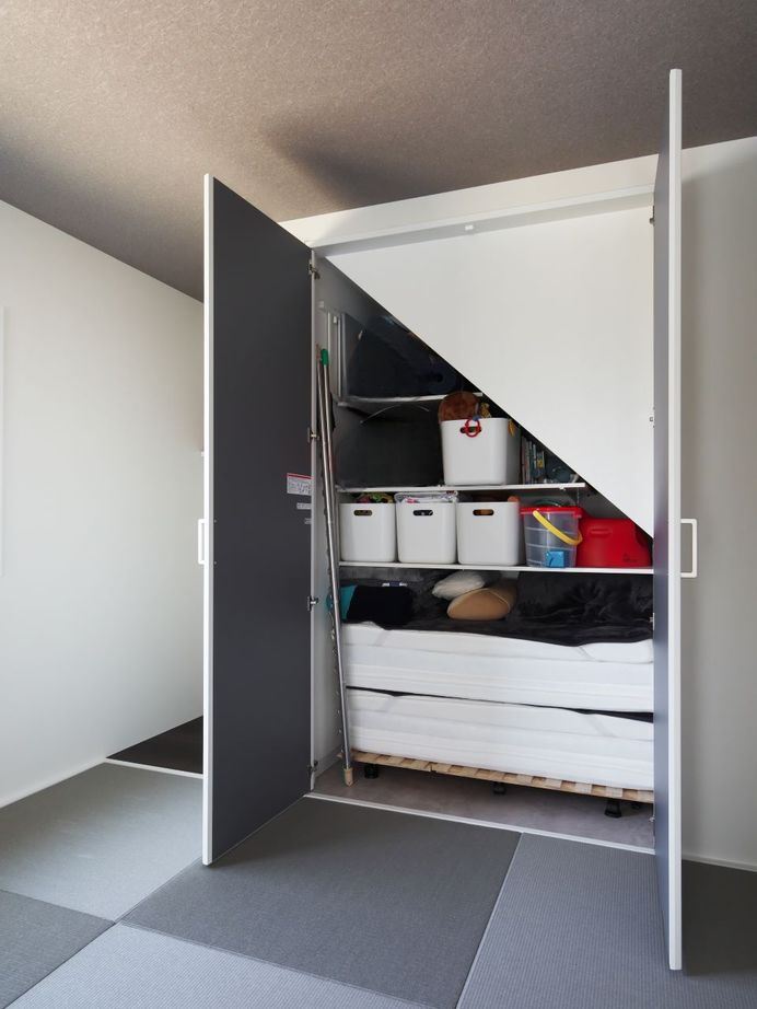 沖田工務店 【寝屋川市｜1000万円台|間取り有】モノトーンインテリア×平屋風プラン。冬でも暖かく過ごせる家の建築実例画像5