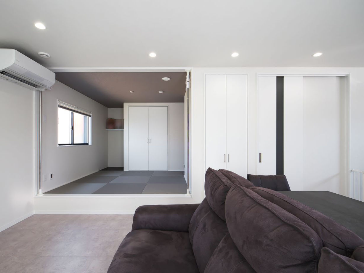 沖田工務店 【寝屋川市｜1000万円台|間取り有】モノトーンインテリア×平屋風プラン。冬でも暖かく過ごせる家の建築実例画像6