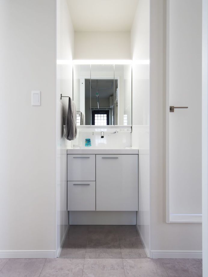 沖田工務店 【寝屋川市｜1000万円台|間取り有】モノトーンインテリア×平屋風プラン。冬でも暖かく過ごせる家の建築実例画像8