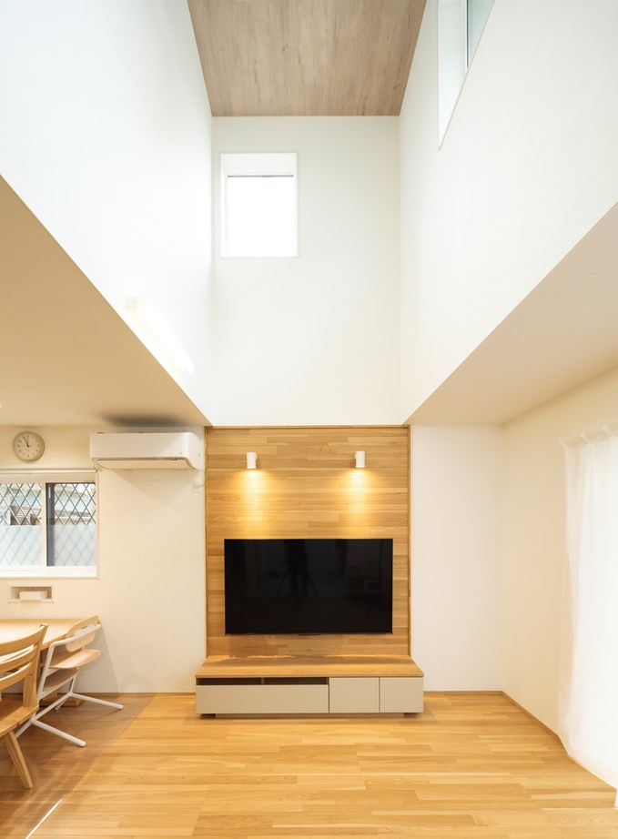 山崎建設 【習志野市/2000万円台/間取り図有り】リビングの吹抜けが開放的なジャパンディスタイルの住まいの建築実例画像2