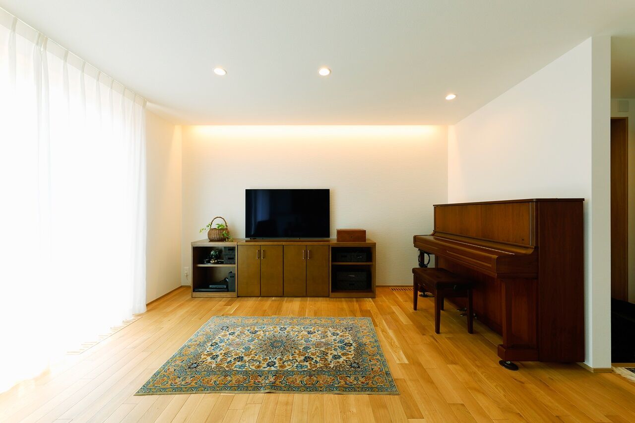 山崎建設 【船橋市/3000万円台/間取り図有り】夏も冬も快適な室内温度を保つ、こだわりの空調設備がある住まいの建築実例画像2