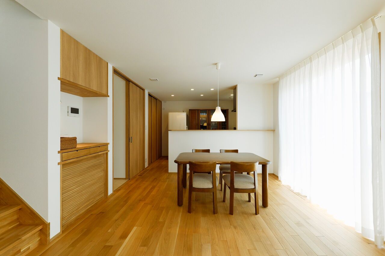 山崎建設 【船橋市/3000万円台/間取り図有り】夏も冬も快適な室内温度を保つ、こだわりの空調設備がある住まいの建築実例画像3