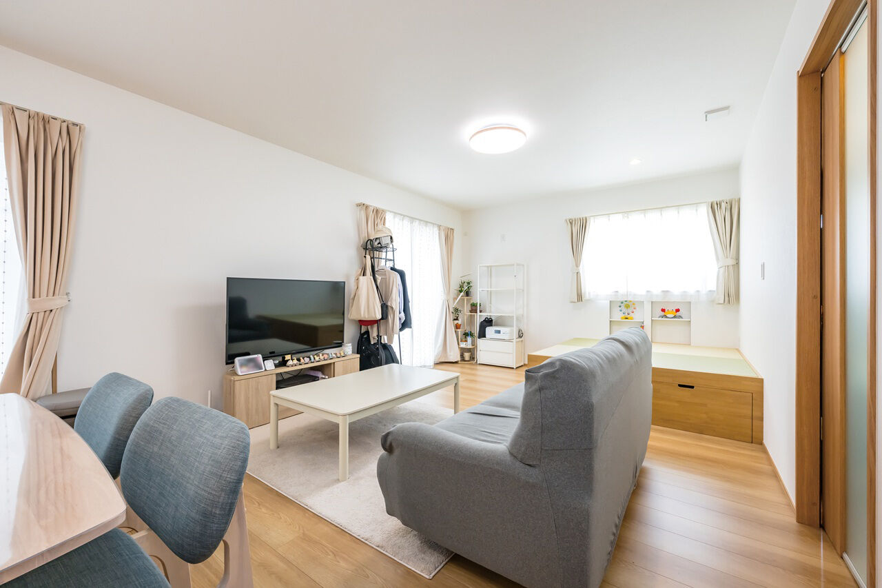 山崎建設 【3000万円台/間取り図有り】子育て世帯が快適に暮らせる工夫が詰まったナチュラルテイストの家の建築実例画像3