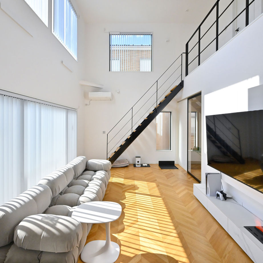 東栄住宅 開放感とデザイン性にこだわった、安全で快適な家の建築実例画像2