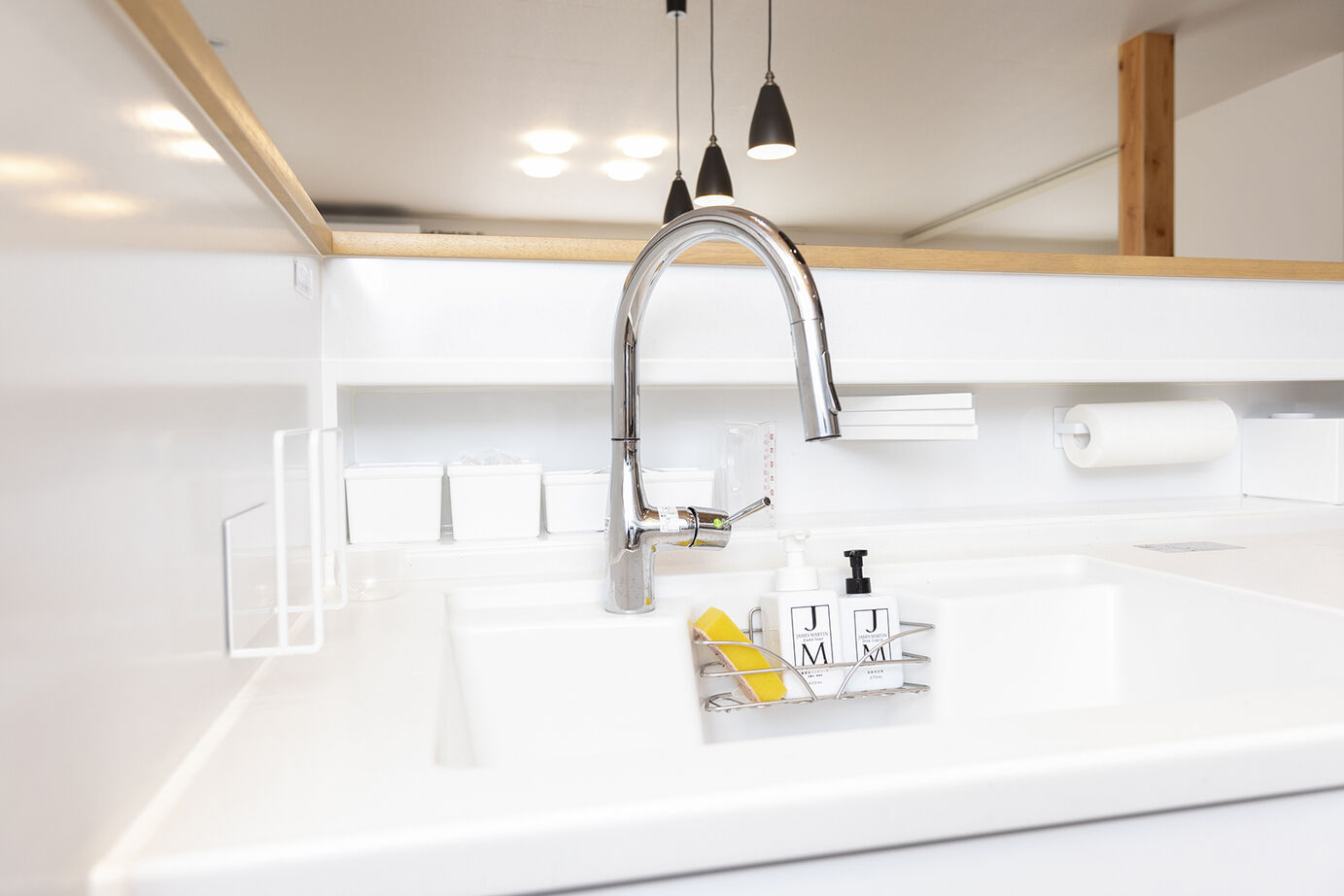 東栄住宅 【延床37.6坪／間取図有】400km離れた場所からリモート活用で叶えた、遊び心あふれる住まいの建築実例画像7