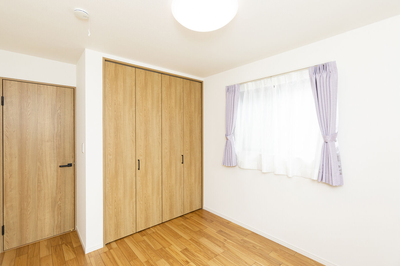 東栄住宅 【延床37.6坪／間取図有】400km離れた場所からリモート活用で叶えた、遊び心あふれる住まいの建築実例画像12