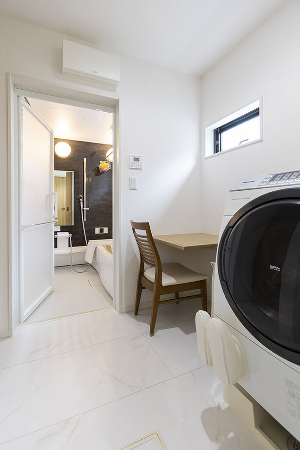 東栄住宅 【延床37.6坪／間取図有】400km離れた場所からリモート活用で叶えた、遊び心あふれる住まいの建築実例画像13