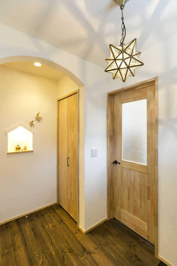 無添加住宅/東野建設工業 【盛岡市/2000万円台/塗り壁/無垢材】薪ストーブのある高級感漂う住まいの建築実例画像5