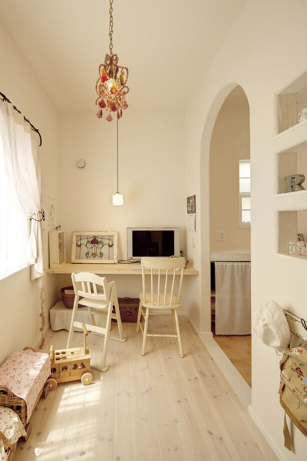 フラワーホーム 【1530万円/自然素材/24.8坪狭小地/タイルキッチン】無垢床も塗り壁も！憧れのナチュラルハウスが予算内の建築実例画像3