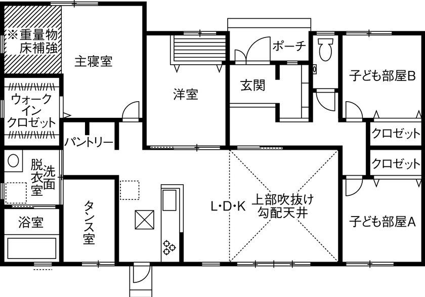 昭和建設 平屋でもリビングは天井高4.4ｍの開放感。パパのトレーニングや家事ラクにも配慮した、アイデア満載の家の間取り図（4LDK）1階