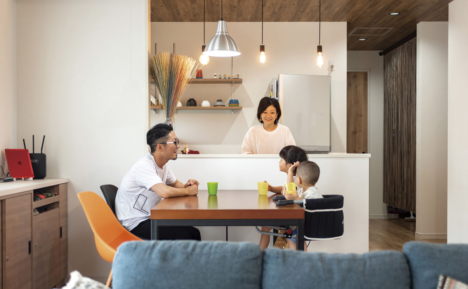 昭和建設 平屋でもリビングは天井高4.4ｍの開放感。パパのトレーニングや家事ラクにも配慮した、アイデア満載の家の建築実例画像5