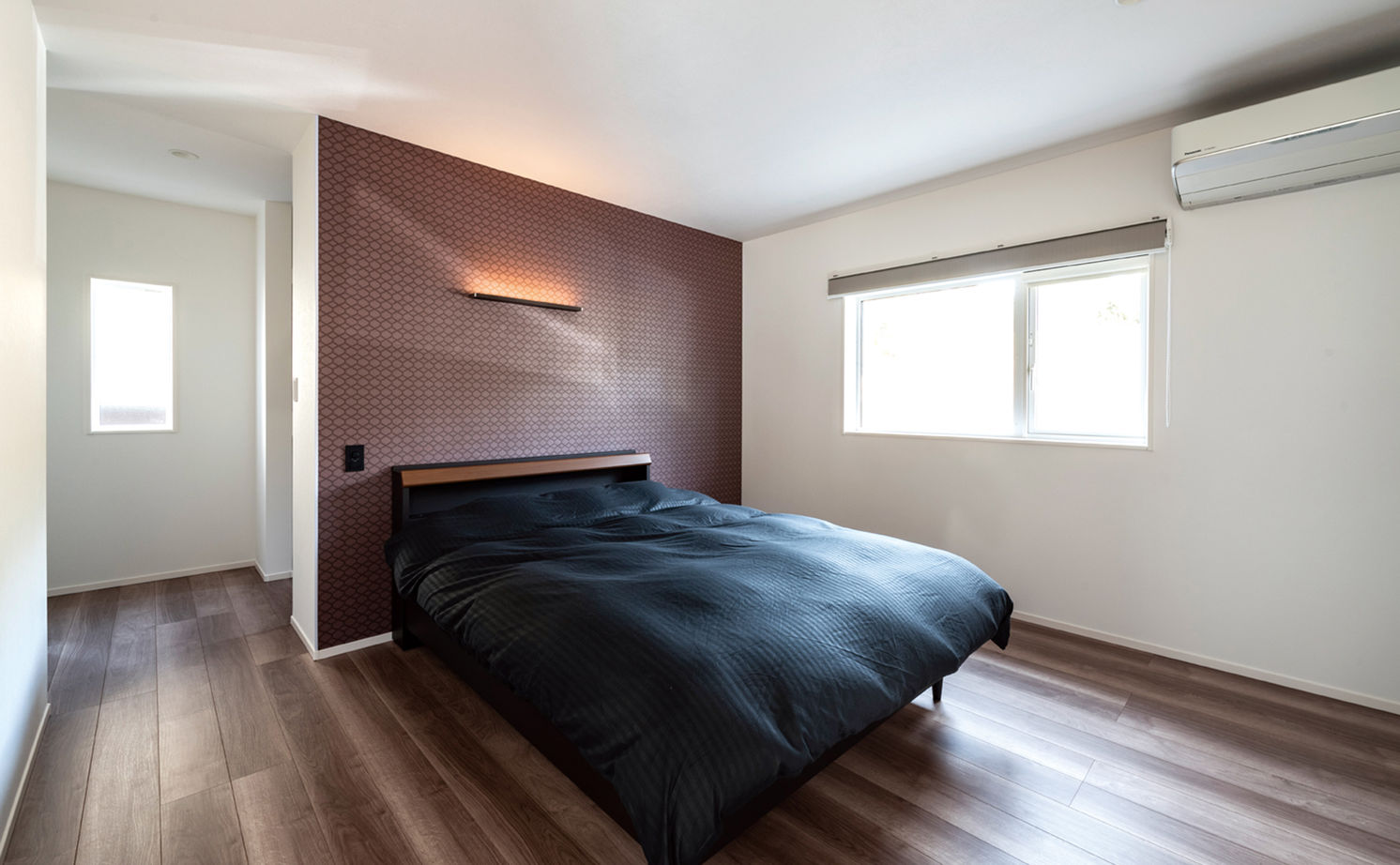 昭和建設 【吹抜の開放感を味わえる平屋】窓越しの緑景を取り込み、モデルハウスのような美しさを追求した家の建築実例画像13