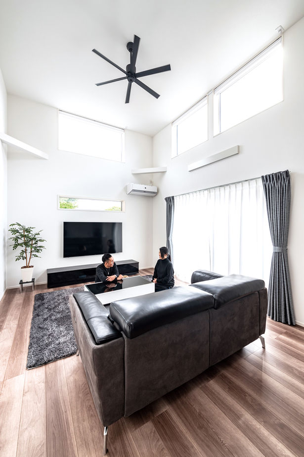 昭和建設 【吹抜の開放感を味わえる平屋】窓越しの緑景を取り込み、モデルハウスのような美しさを追求した家の建築実例画像19