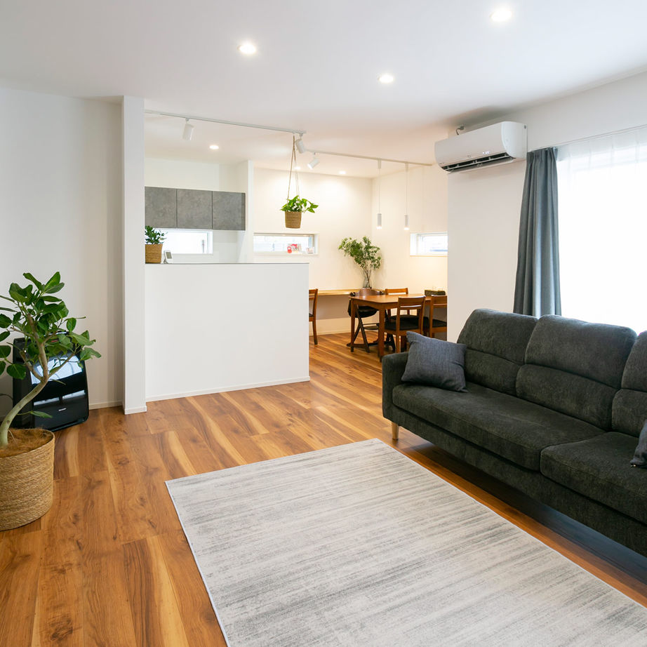 昭和建設 【2200万円台で建てた家／間取り図有】キッチンから家族を見守るクリアな視界で、家事と子育てを両立！の建築実例画像3