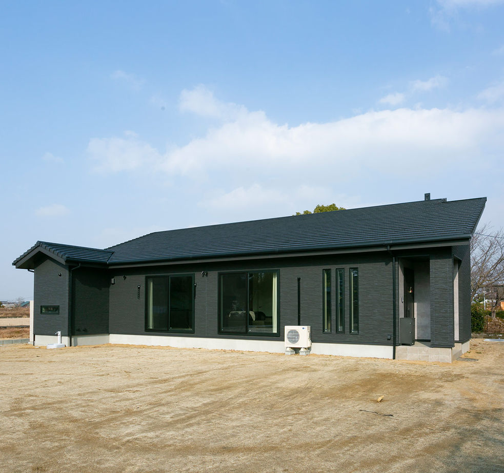 昭和建設 【2500万円台で建てた家／間取り図有】収納スペースもオシャレ＆個性的に。生活感を出さずに暮らせる平屋の建築実例画像1