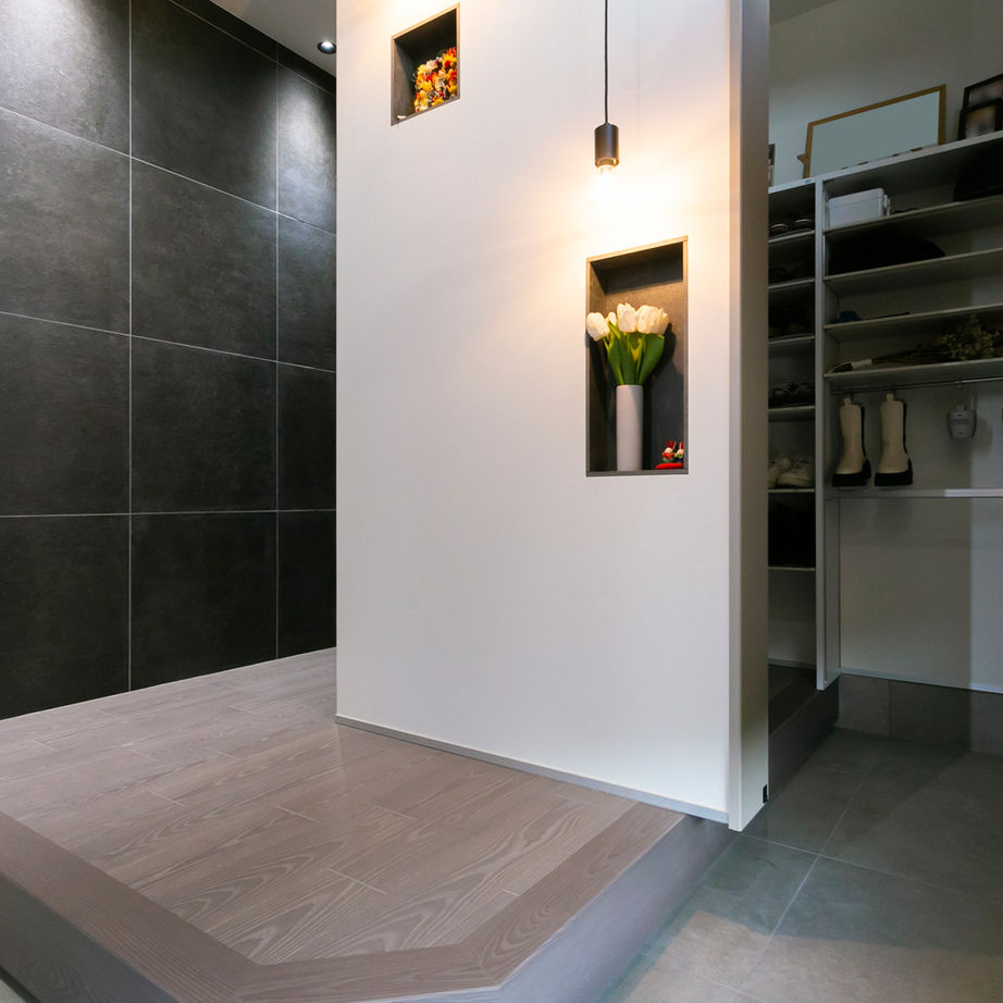 昭和建設 【2000万円台で建てた家／間取り図有】ゲーム好きの夫もご機嫌！暮らしやすくて、スタイリッシュな家の建築実例画像3