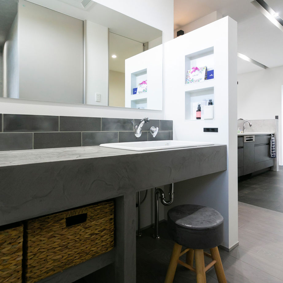 昭和建設 【2000万円台で建てた家／間取り図有】ゲーム好きの夫もご機嫌！暮らしやすくて、スタイリッシュな家の建築実例画像6