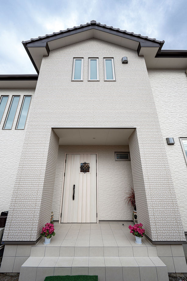 完成品】ミンナノオモイデ きやすい 昭和の洋間のあるおうち 