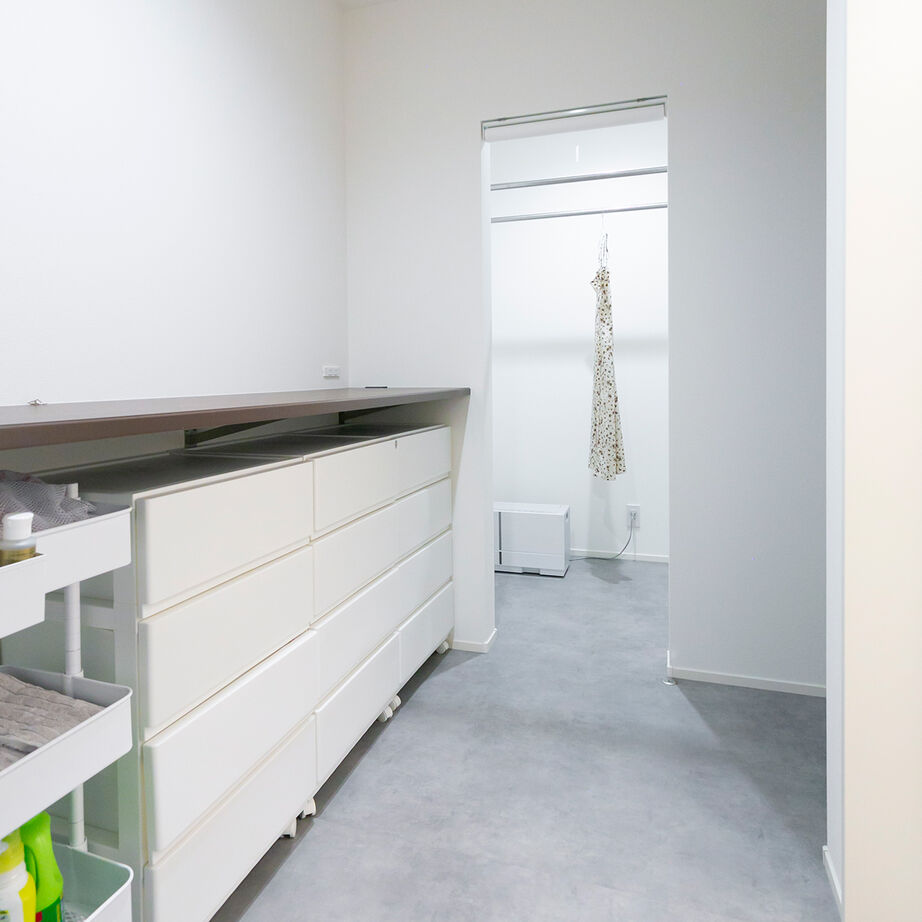 昭和建設 【2500万円で建てた家／間取り図有】平屋と2階建てのいいとこどり！欲しい空間と回遊動線を叶えた1.5階建ての建築実例画像9