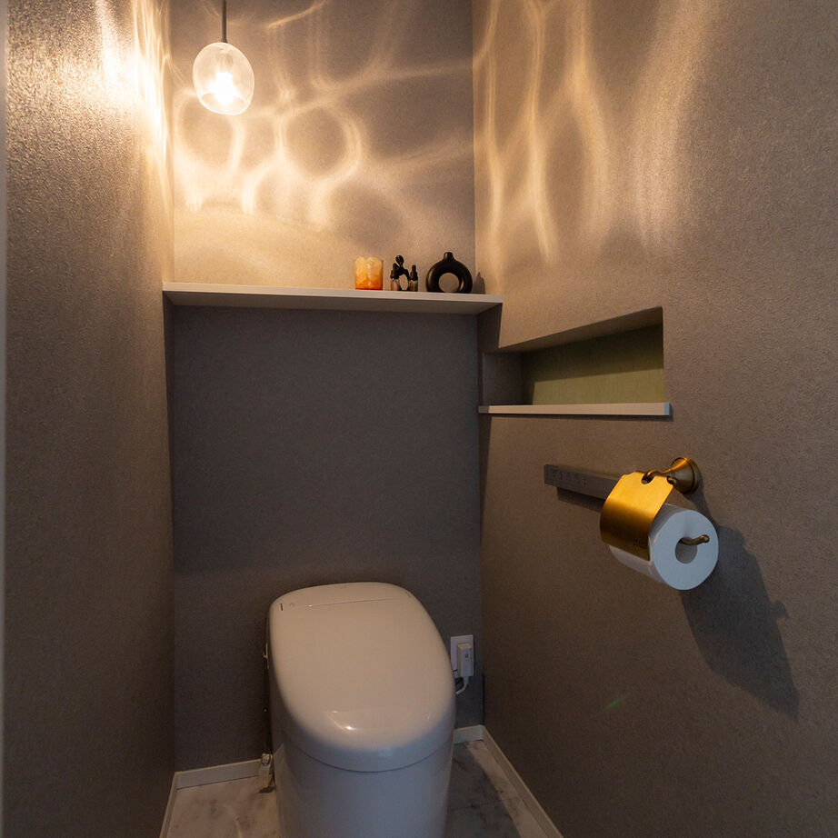 昭和建設 【2800万円台で建てた家／間取り図有】吹抜けリビングとモダンな和室で美しく暮らすホテルライクな家の建築実例画像10