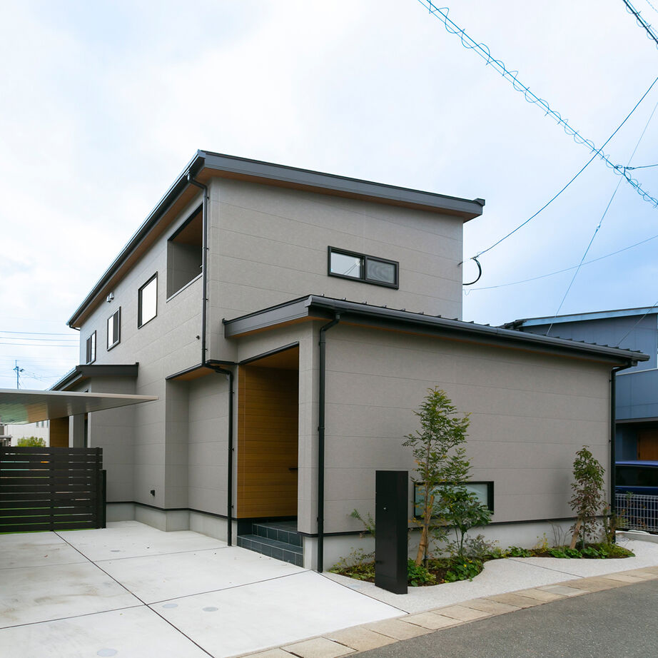 昭和建設 【間取り図有】家事のひと手間を減らせる水まわりのアイデアが光る。美しく、快適に、楽しく暮らす家の建築実例画像1