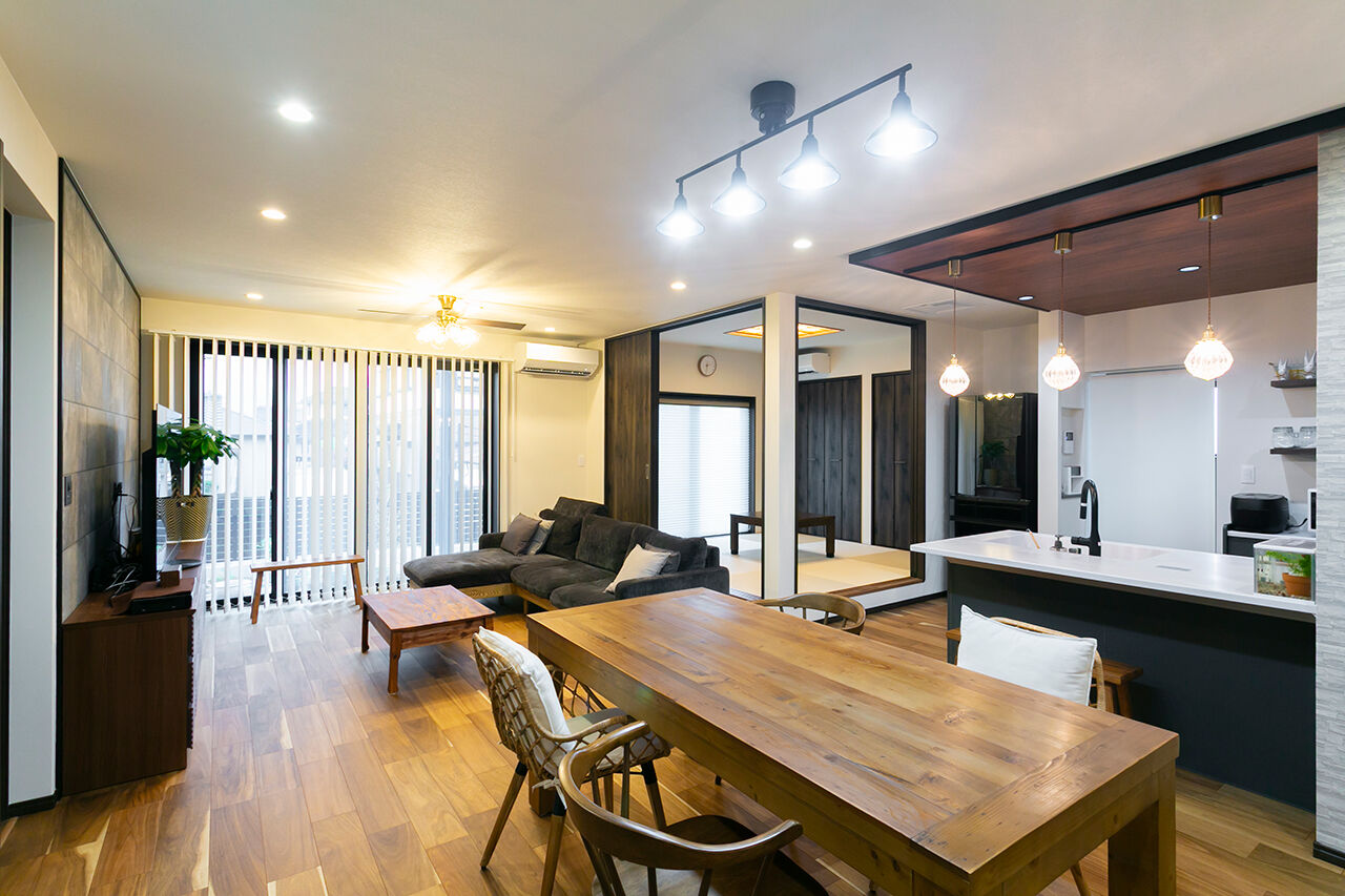 昭和建設 【2700万円台で建てた家／間取り図有】気兼ねなく過ごせる回遊動線で、「家事」も「娘の里帰り」も快適にの建築実例画像2