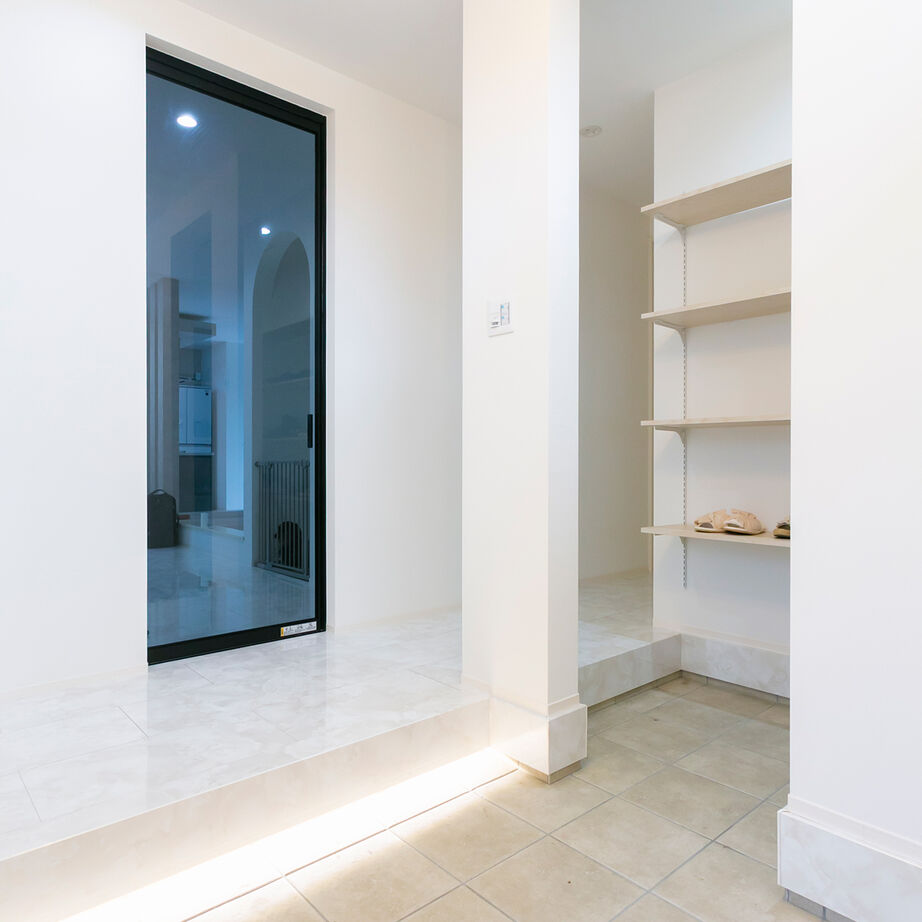 昭和建設 【2800万円台で建てた家／間取り図有】生活感を見せずに美しく暮らす、ホテルライクな住空間の建築実例画像3