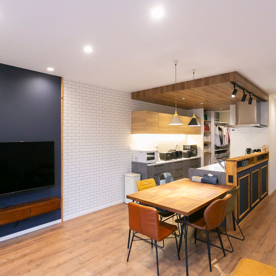 昭和建設 【2200万円台で建てた家／間取り図有】ヴィンテージ感あふれる家具が似合う、ブルックリンスタイルの家の建築実例画像2