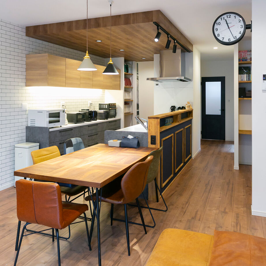 昭和建設 【2200万円台で建てた家／間取り図有】ヴィンテージ感あふれる家具が似合う、ブルックリンスタイルの家の建築実例画像5