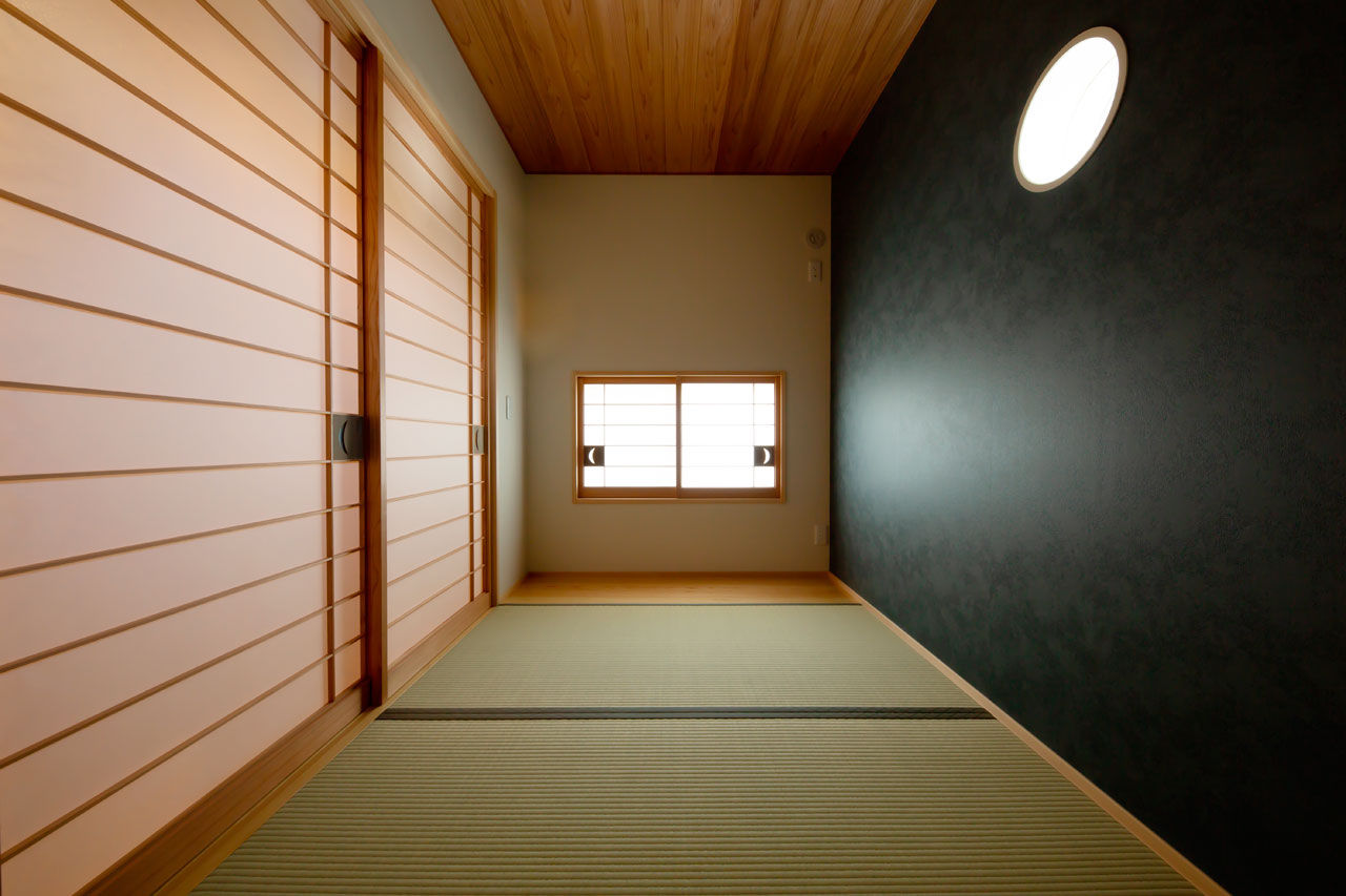 三和木 【軒下テラスの平屋×広い土間】趣味を楽しむ粋な平屋。船底天井や建具…職人の手仕事にも見惚れる（知多）の建築実例画像6