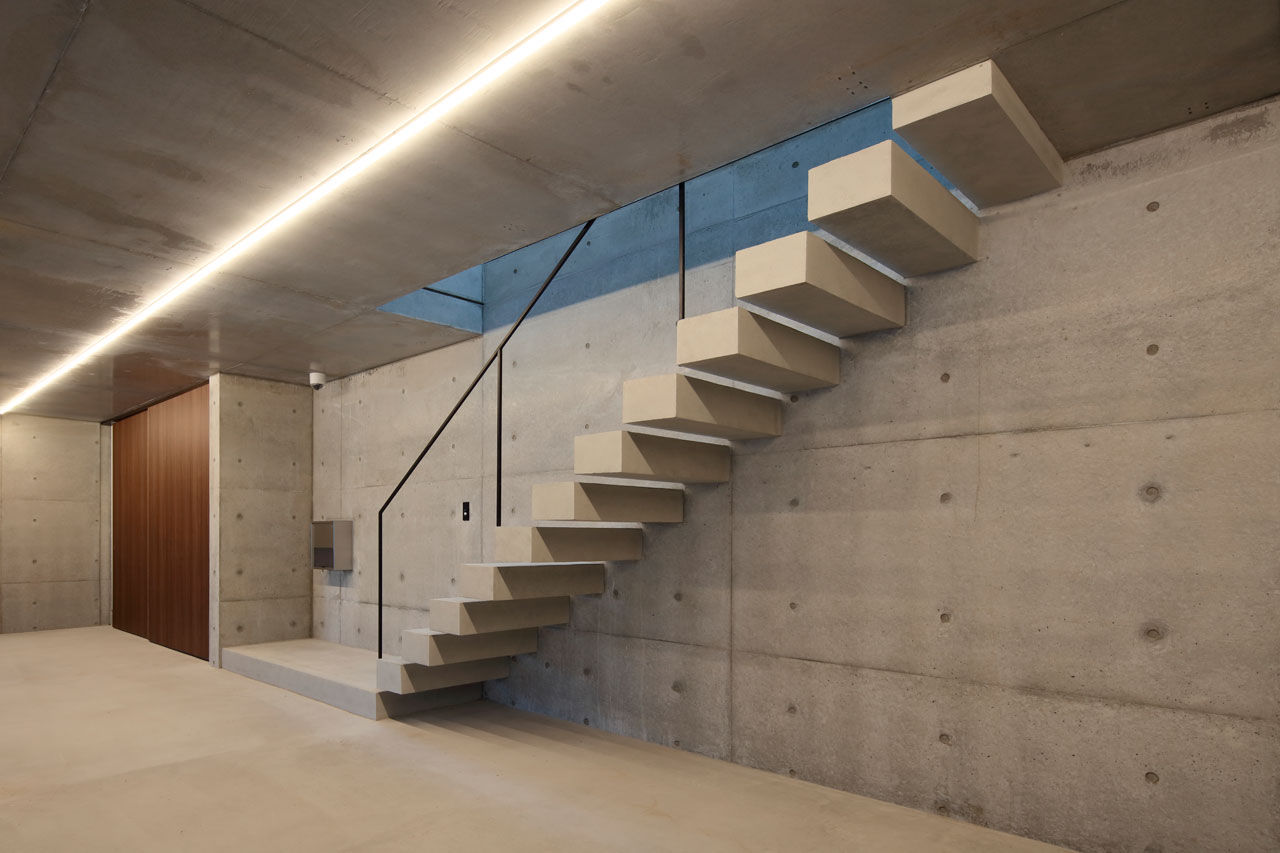 三和木 【ガレージハウス×混構造】木の温もりとRCの質感が溶け合う家。建築家が描く世界観を、隙なく美しく！の建築実例画像7