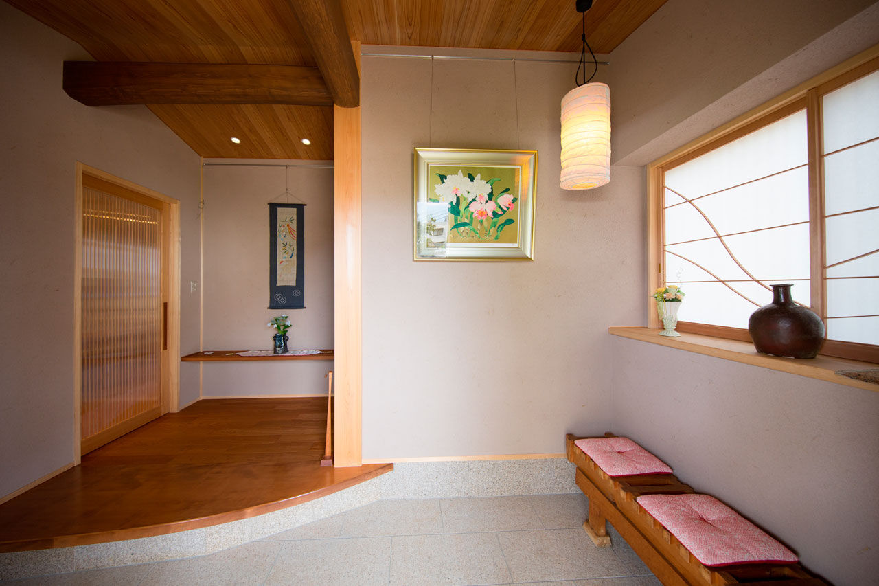 三和木 【むくり屋根×純和風の平屋】まるで京都の趣。美意識の高い夫婦が選んだのは、職人技を楽しむ雅な和の世界の建築実例画像2