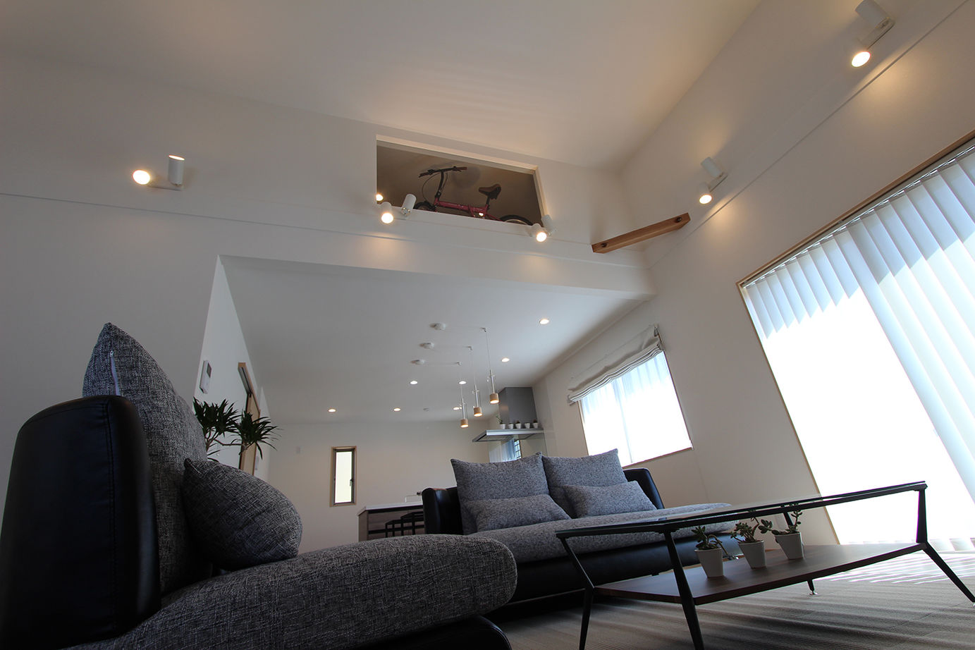 ロイヤルハウス モノが多くてもスッキリ片付く。プラスαの空間が生み出すゆとりと楽しさのある暮らしの建築実例画像4