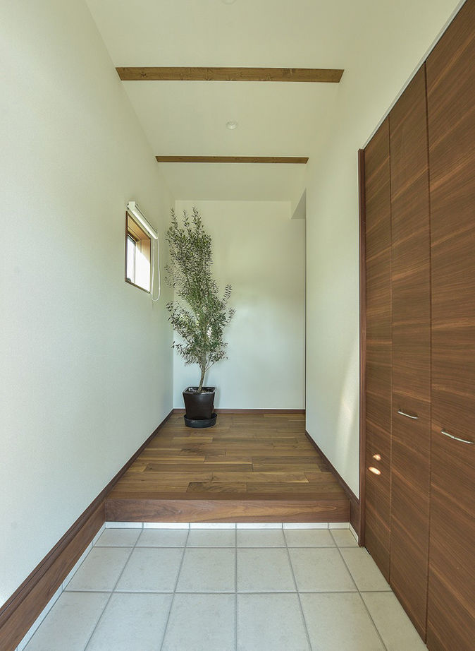 ロイヤルハウス 伝統的な和テイストと現代の暮らしにマッチした機能を融合。天然木の魅力を実感できる“木心地”のいい家の建築実例画像5