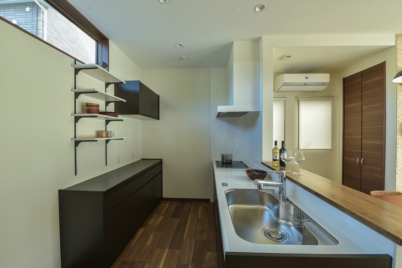 ロイヤルハウス 伝統的な和テイストと現代の暮らしにマッチした機能を融合。天然木の魅力を実感できる“木心地”のいい家の建築実例画像6