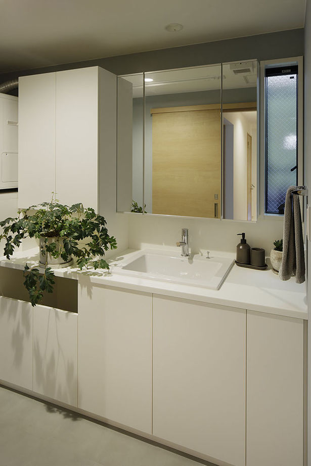 僕らの家 【2500万円～2999万円／狭小／3階建／2階リビング】吹き抜けや天窓、広々テラスで快適に暮らす家の建築実例画像10