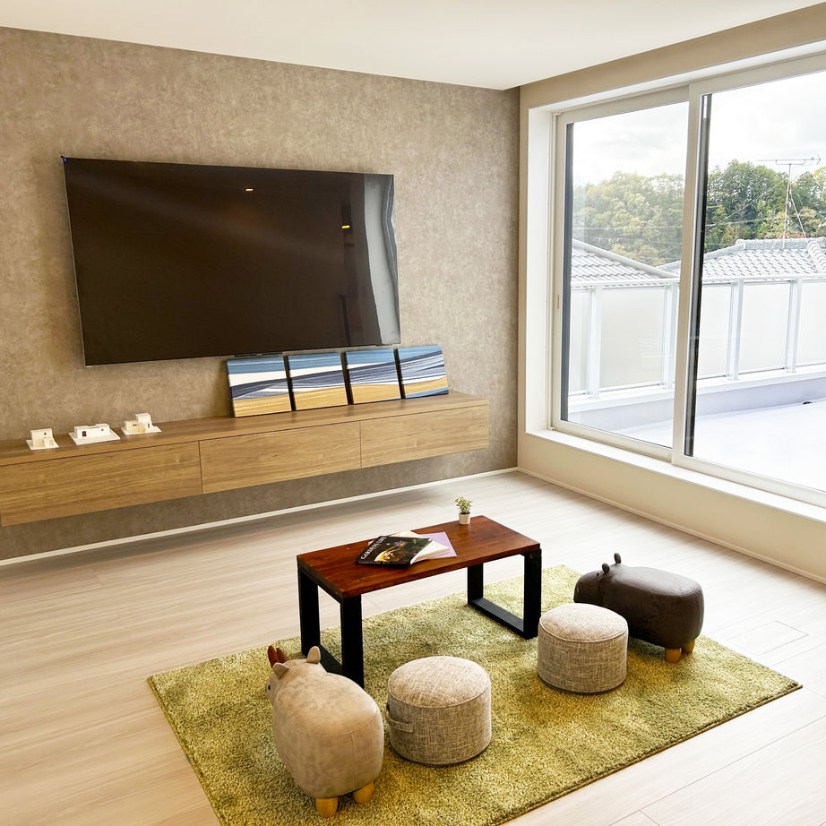 エイジングハウス 【間取り図有/3000万円台】デザイン×光で理想の空間。建築家と建てる”好き”を最大限に詰め込んだ家の建築実例画像3