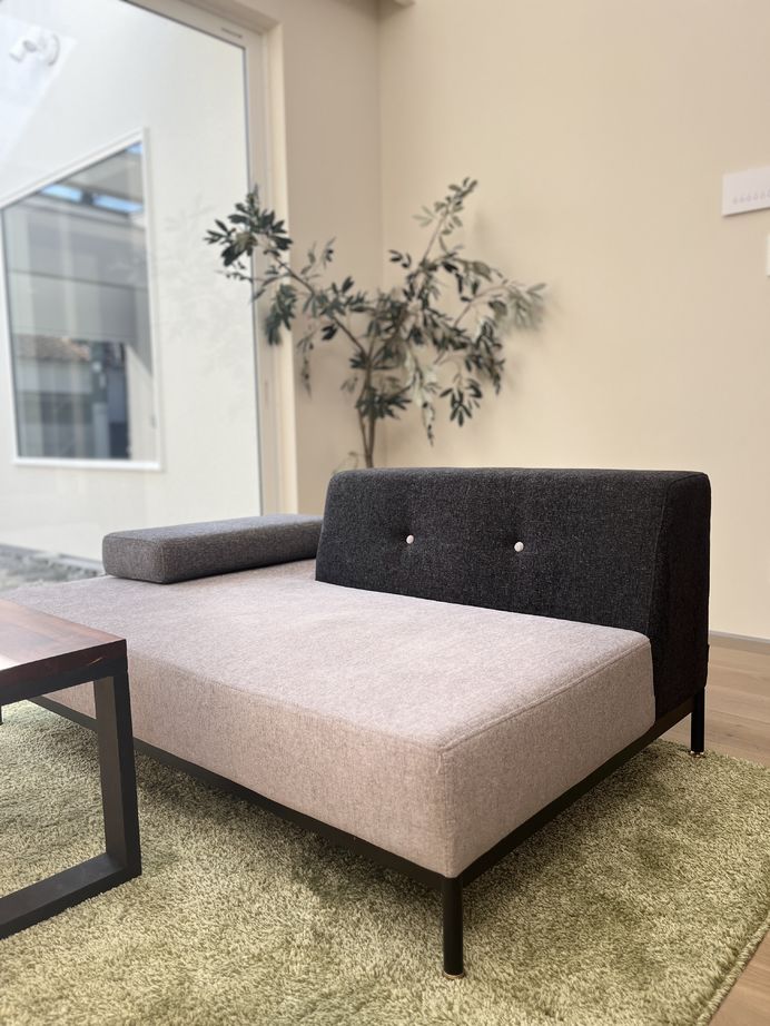 エイジングハウス 【間取り図有/3000万円台】真っ白なスタイリッシュな外観と、生活動線に徹底的にこだわったお家の建築実例画像3