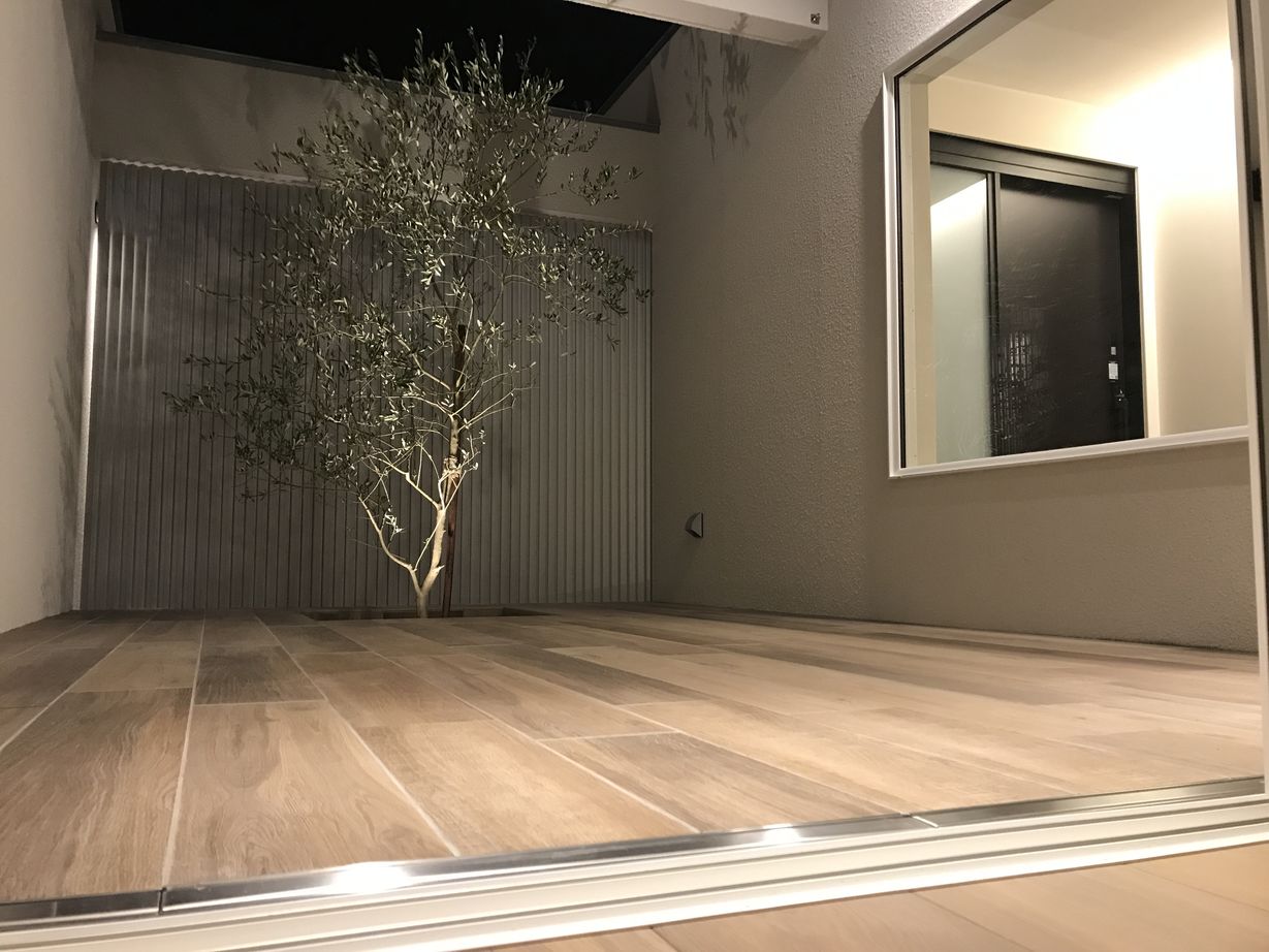 エイジングハウス 【間取り図有/3000万円台】真っ白なスタイリッシュな外観と、生活動線に徹底的にこだわったお家の建築実例画像9