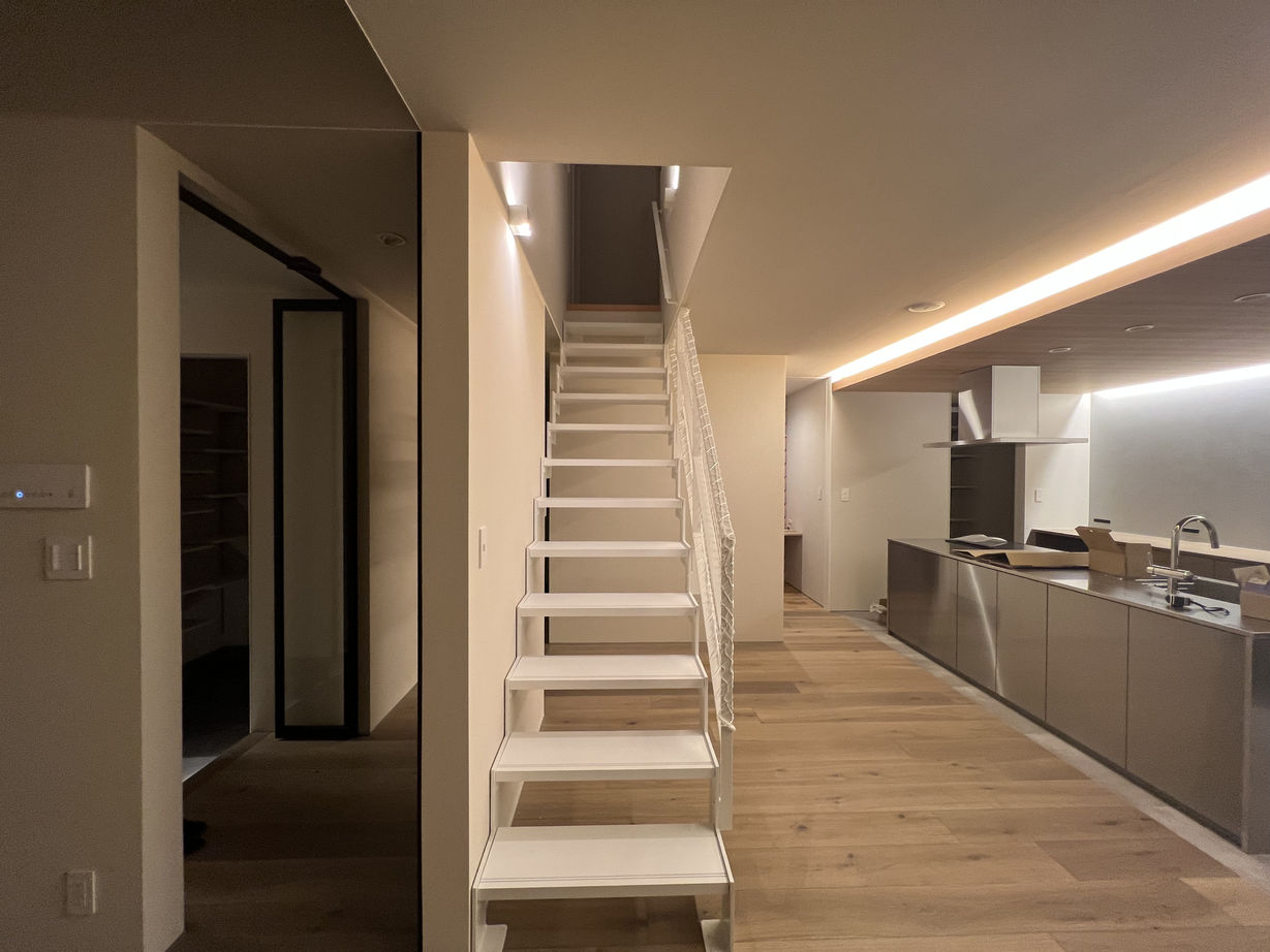 エイジングハウス 【間取り図有/3000万円台】真っ白なスタイリッシュな外観と、生活動線に徹底的にこだわったお家の建築実例画像10