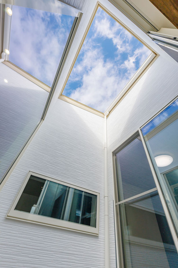 アトリエツバキ 一級建築士事務所 【～1500万円/狭小/20坪台/間取り図】中庭を中心とした回遊動線のコンパクトな平屋の建築実例画像2