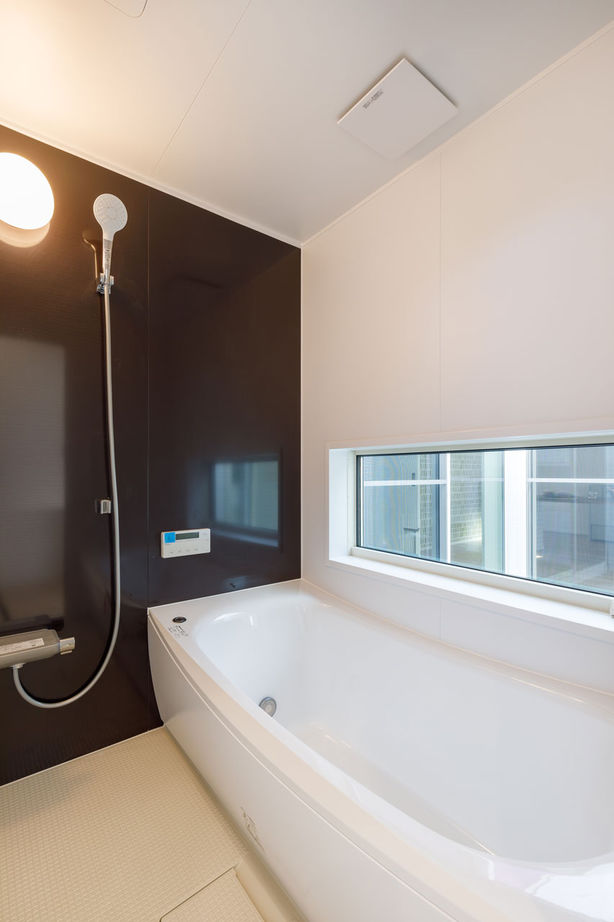 アトリエツバキ 一級建築士事務所 【～1500万円/狭小/20坪台/間取り図】中庭を中心とした回遊動線のコンパクトな平屋の建築実例画像10