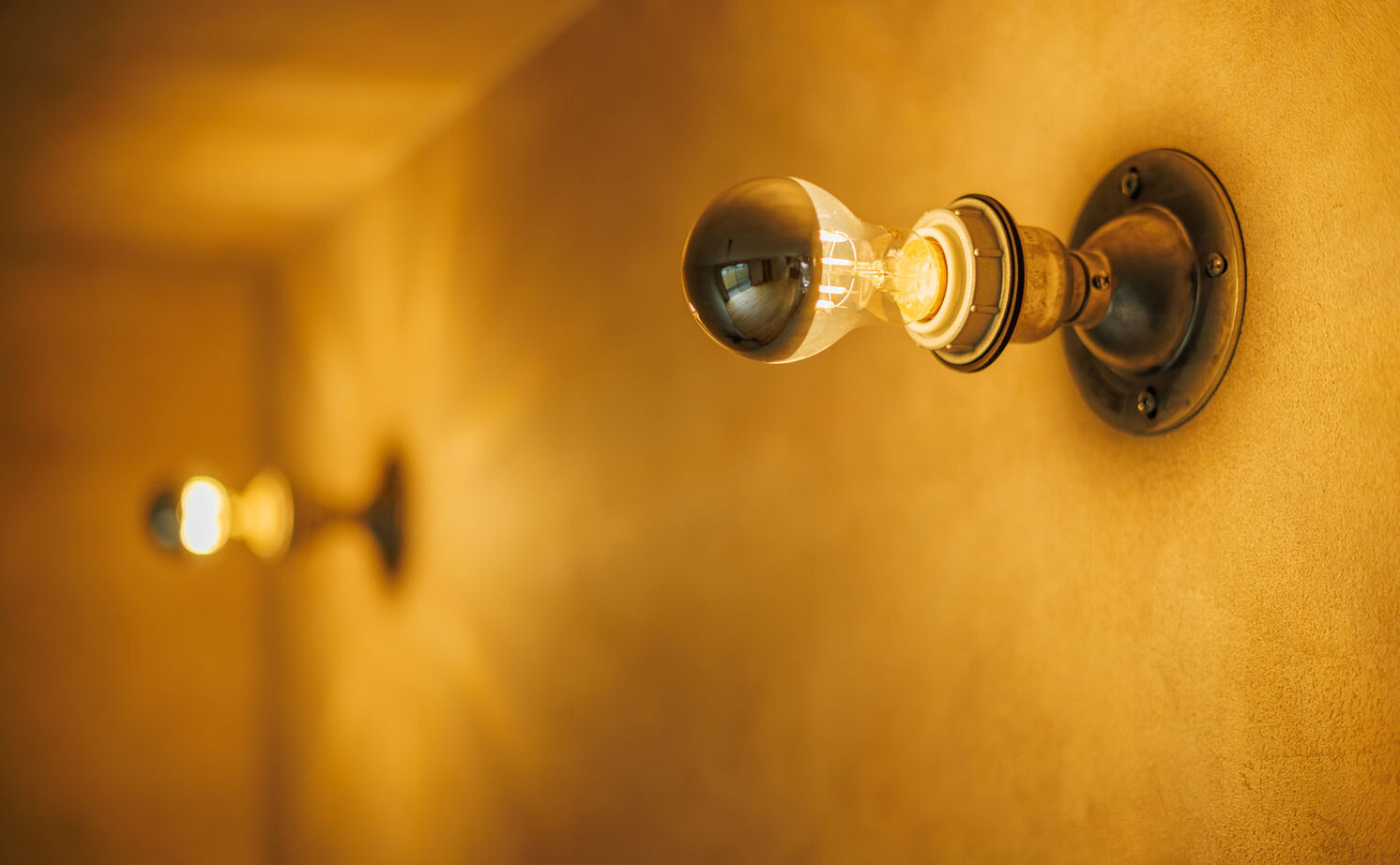 アトリエツバキ 一級建築士事務所 【～1500万円/吹抜け/間取り図】ダウンライトゼロ。空間ごとに光の個性が輝く住まいの建築実例画像10