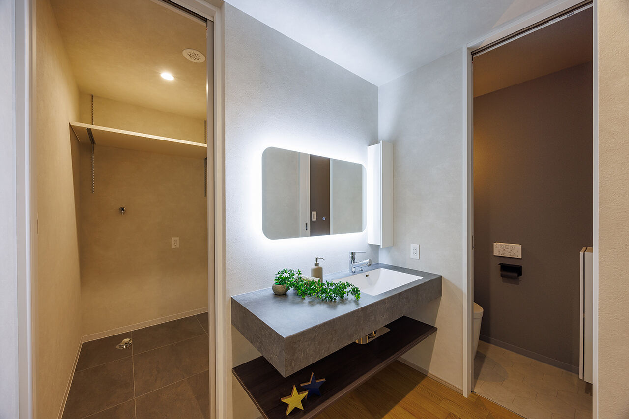 アトリエツバキ 一級建築士事務所 【～1500万円台/間取り図】スケルトン階段やアイランドキッチン。おしゃれなLDKが自慢の家の建築実例画像8