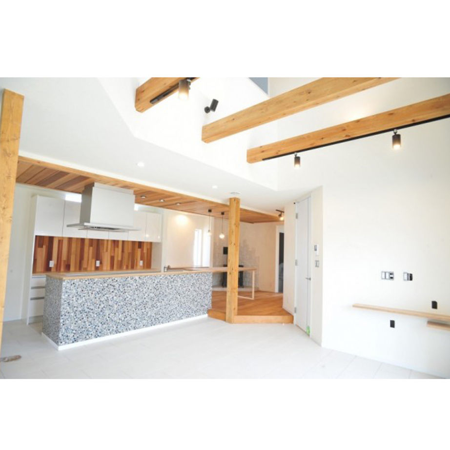 エヌハウス 【3000万円台/40坪台/吹き抜け/スキップフロア】高い対応力に大満足！デザインと住み心地の両立を実現の建築実例画像4